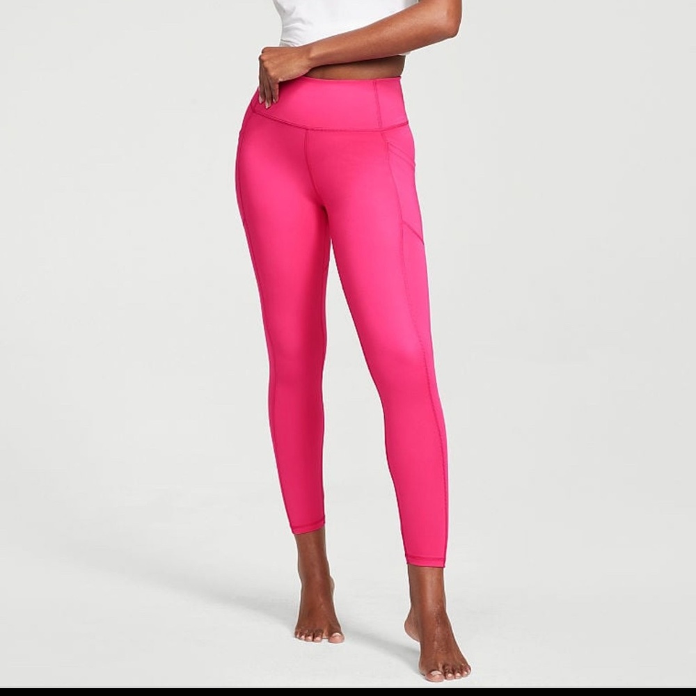 Victoria’s Secret🩷Magenta Performance Workout Pants